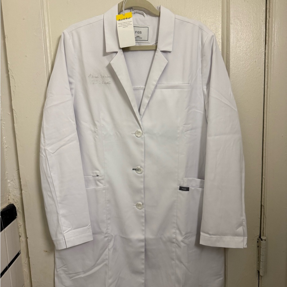Figs White Lab Coat (BRAND NEW)(Embroidery Removed)